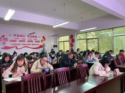维护校园安全 构建和谐校园—记我校安全工作“三大行动”校园安全工作部署会(图4)