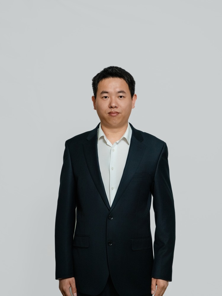 施工教研室——王先波(图1) 施工教研室——王先波(图1)