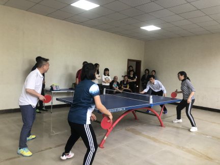 “学党史 葆初心 忆先烈 明使命” 湖北省工业建筑学校与襄阳移动襄城分公司党支部联合主题党日活动(图7)