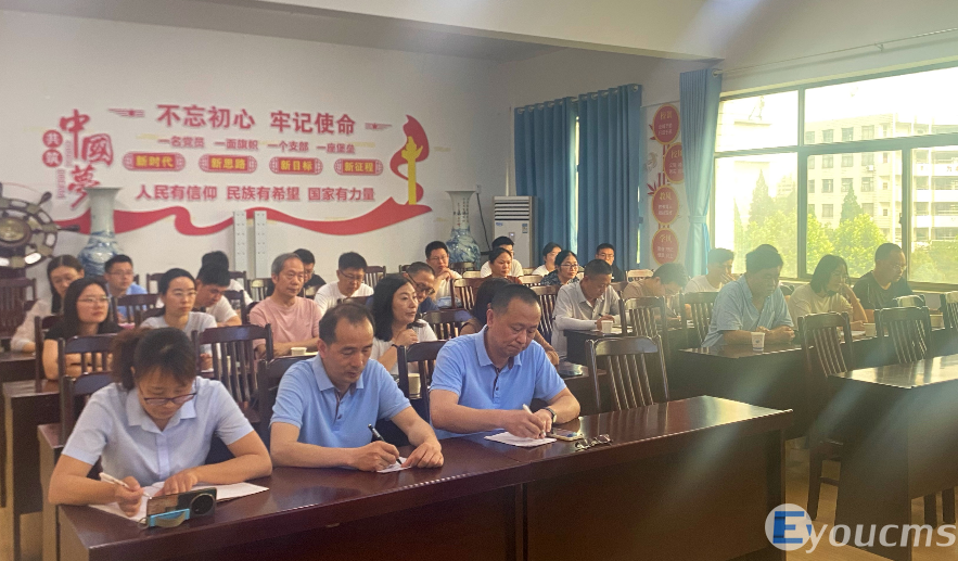 聚焦课堂实践，共研教学创新 ——襄阳市中职（技工）学校电气电子中心教研组教研活动在我校顺利举行(图2)