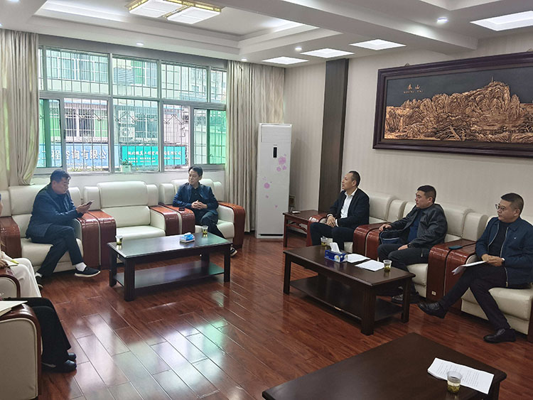 湖北省工业建筑学校赴竹山开展专项培训对接(图1)