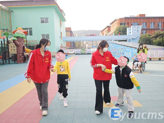 我校青志协志愿者开展关爱孤残儿童主题活动(图2)