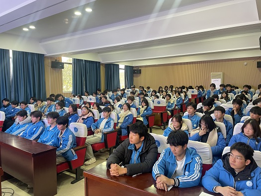 我校高二年级心理健康专题讲座圆满举行(图3)