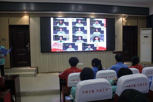          我校主题读书分享会顺利举行(图2)