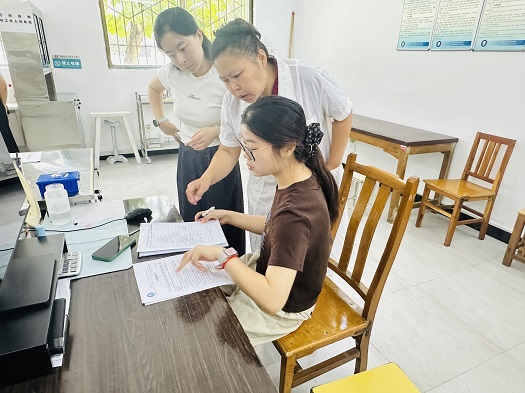 夯实卫生健康保障防线 ,筑牢平安校园防护根基(图3) 夯实卫生健康保障防线 ,筑牢平安校园防护根基(图3)