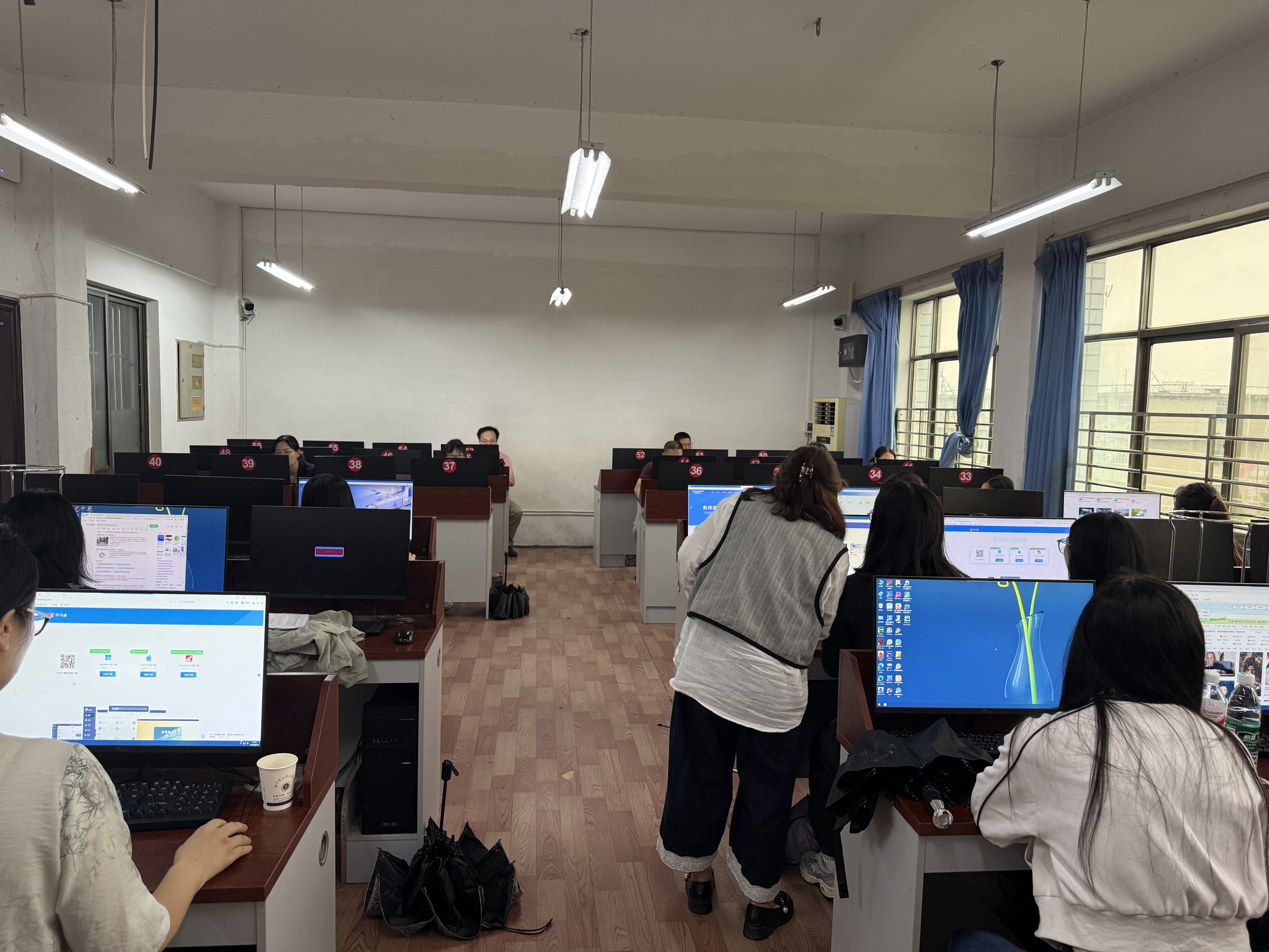 智慧赋能教学 技术助力课堂 ——我市“人工智能+教学”研修活动侧记(图4)