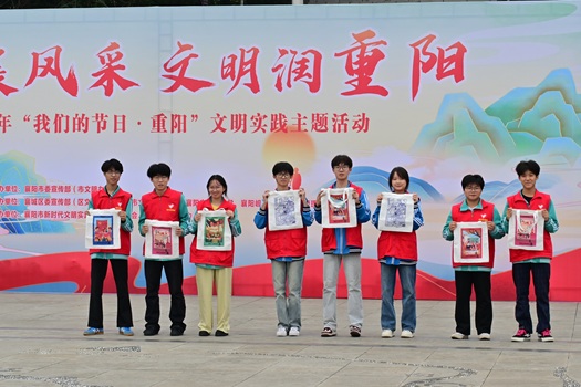 我校开展文明实践主题志愿者活动(图2)